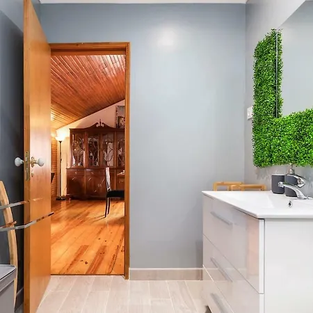 Daire Typical Portuguese At Ajuda, Belem